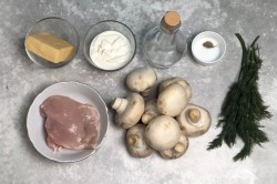 Шампиньоны фаршированные курицей и сыром в духовке