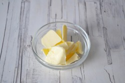 название картинки Шампиньоны фаршированные сулугуни