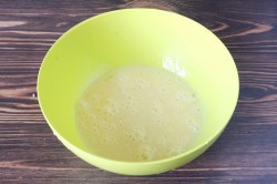 название картинки Шарики из сгущенки жареные в масле