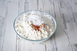 название картинки Шарлотка с яблоками в сметане в духовке