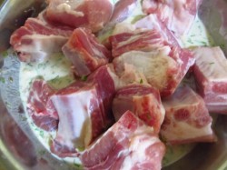 Шашлык из свиных ребрышек