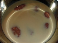 Шашлык из бараньих яиц сочный на мангале - шаг 3 Шашлык из бараньих яиц сочный на мангале - шаг 3