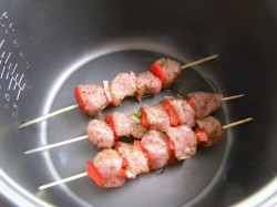 Шашлык из свинины в мультиварке