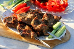 Шашлык на решётке