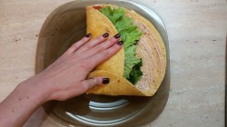 Шаурма в лепешке по-домашнему