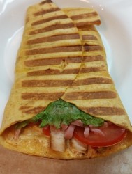 Шаурма в лепешке по-домашнему