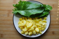 название картинки Щавелевый суп с яйцом классический