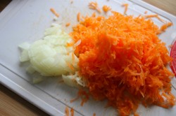 название картинки Щавелевый суп с яйцом классический