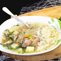 Щи из кислой капусты в мультиварке