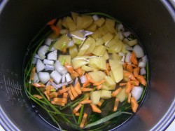 название картинки Щи с капустой в мультиварке