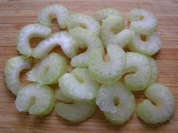 название картинки Щи с капустой в мультиварке