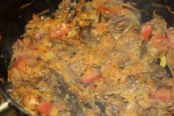 Постные щи из свежей капусты с сушеными грибами