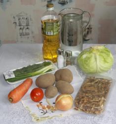 Постные щи из свежей капусты с сушеными грибами