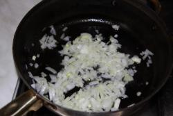 Постные щи из свежей капусты с сушеными грибами