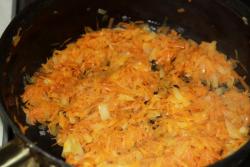 Постные щи из свежей капусты с сушеными грибами