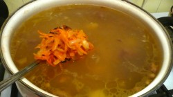Щи с тушенкой - шаг 8 Щи с тушенкой - шаг 8