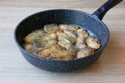 название картинки Вкусная щука на сковороде жареная