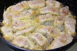 название картинки Вкусная щука на сковороде жареная