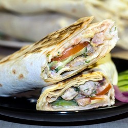 Шаверма в лаваше с курицей в домашних условиях