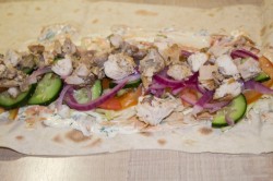 Шаверма в лаваше с курицей в домашних условиях