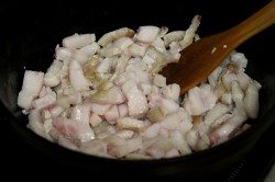 название картинки Шкварки домашние