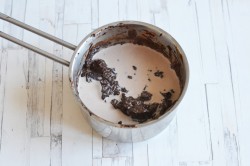 название картинки Шоколад из какао и молока домашний