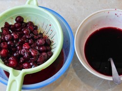 Шоколадно вишневый торт