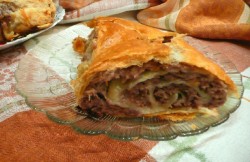 название картинки Штрудель мясной слоеный на молоке