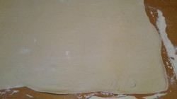 название картинки Штрудель яблочный классический из слоеного теста