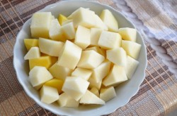 название картинки Вкусный суп шурпа на костре в казане