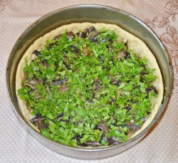 название картинки Сырный пирог Киш Лорен с грибами