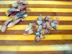 название картинки Салат закусочный с солеными огурцами