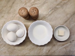 Скрэмбл из яиц классический