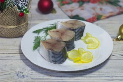 название картинки Слабосоленая скумбрия в домашних условиях