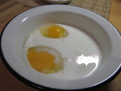 название картинки Сладкие гренки с яйцом и молоком