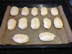 Сладкие пушистые дрожжевые пирожки с начинкой из моркови - шаг 8 Сладкие пушистые дрожжевые пирожки с начинкой из моркови - шаг 8