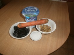 название картинки Сладкий салат Чернослив