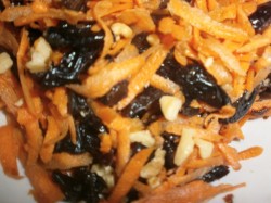 название картинки Сладкий салат Чернослив