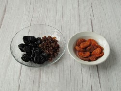 Сладкий суп из сухофруктов - шаг 2 Сладкий суп из сухофруктов - шаг 2