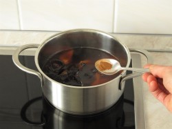 Сладкий суп из сухофруктов - шаг 4 Сладкий суп из сухофруктов - шаг 4