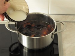 Сладкий суп из сухофруктов - шаг 6 Сладкий суп из сухофруктов - шаг 6