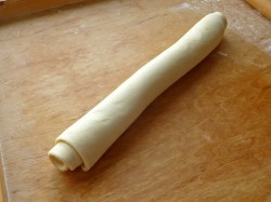 Слоеное дрожжевое тесто с яблоками - шаг 11 Слоеное дрожжевое тесто с яблоками - шаг 11