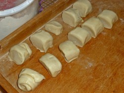 Слоеное дрожжевое тесто с яблоками - шаг 12 Слоеное дрожжевое тесто с яблоками - шаг 12