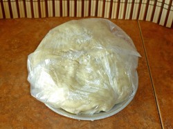 Слоеное дрожжевое тесто с яблоками - шаг 5 Слоеное дрожжевое тесто с яблоками - шаг 5