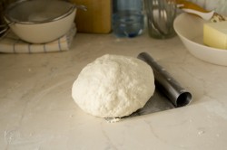 название картинки Слоеное тесто для самсы просто и быстро