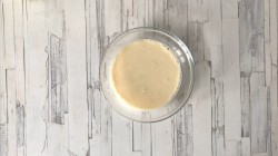 Слоеный пирог с брынзой и зеленью