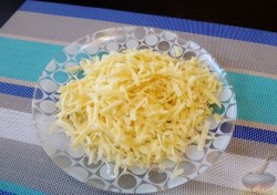 Слойки-сердечки с сыром