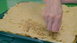 Слоёный торт Наполеон на маргарине и сгущенке