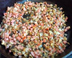 Смаженка с колбасой