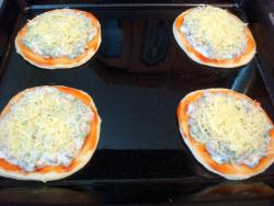 Смаженка с колбасой